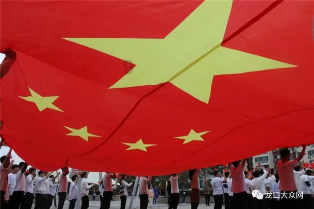 仰望新车谍照曝光，外观运动感十足